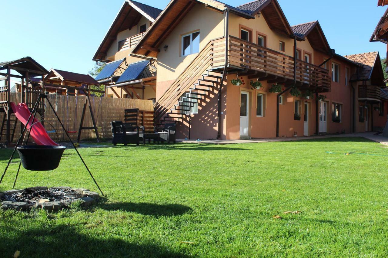 Kovács Guesthouse Praid Exterior foto